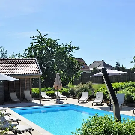 Hotell Aux Chants Des Oiseaux 3*