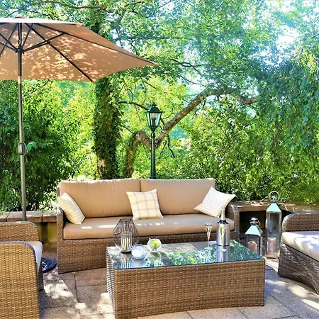 Aux Chants Des Oiseaux Hotell